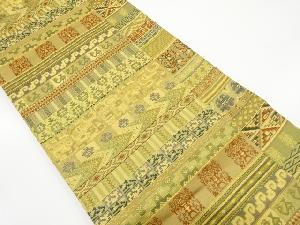 金糸　横段に抽象動物・花模様織り出し名古屋帯